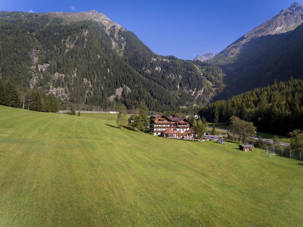 פלאטלאך Alpenhotel Badmeister מראה חיצוני תמונה