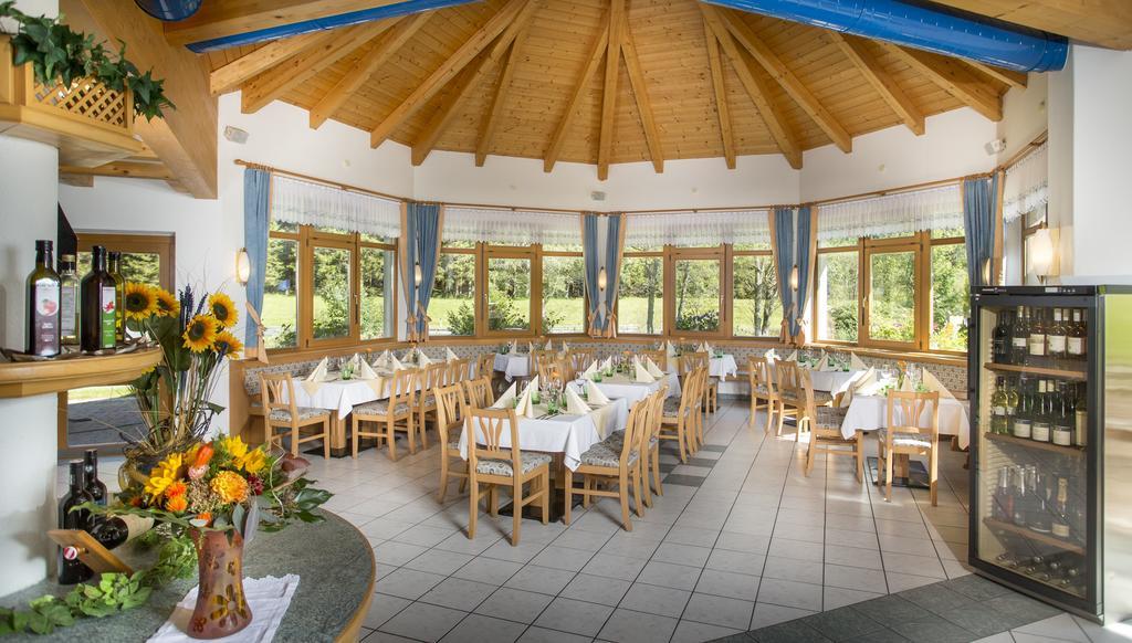 פלאטלאך Alpenhotel Badmeister מראה חיצוני תמונה