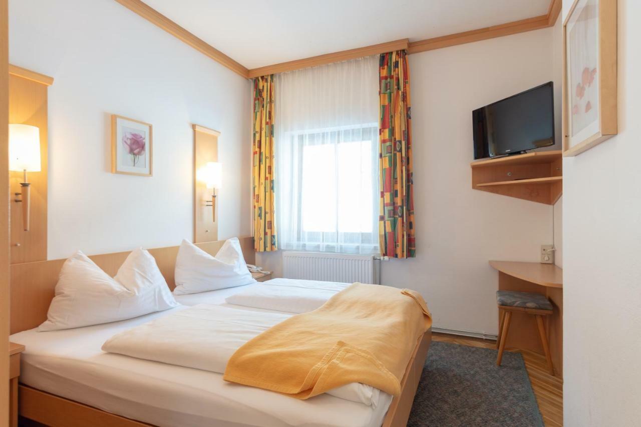 פלאטלאך Alpenhotel Badmeister מראה חיצוני תמונה